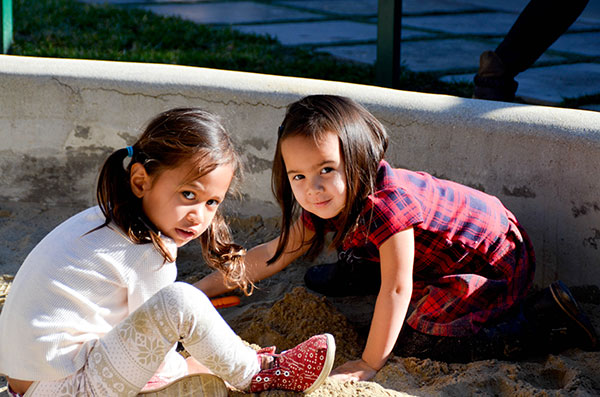 Girls-in-the-sand