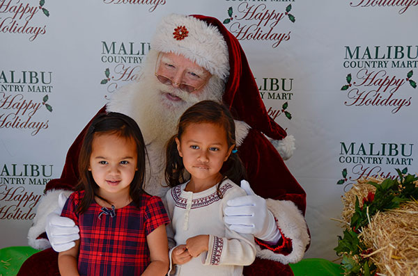 Santa-and-the-girls